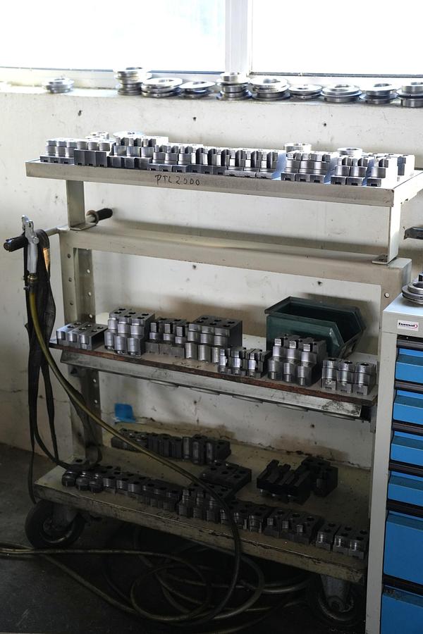 Gebraucht 2016 DOOSAN LYNX 300 M