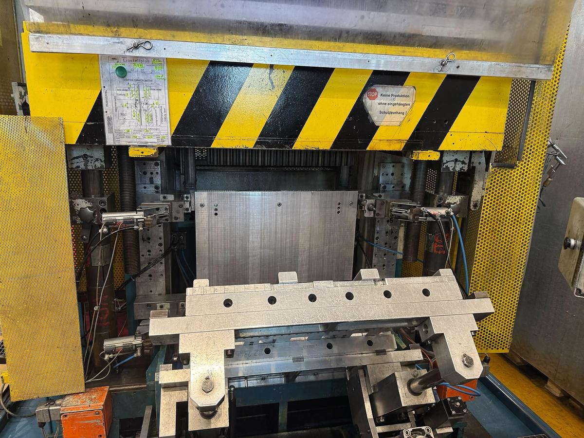 Gebraucht Production Line for Radiators