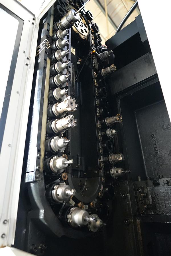 Gebraucht 2011 DOOSAN HC 400