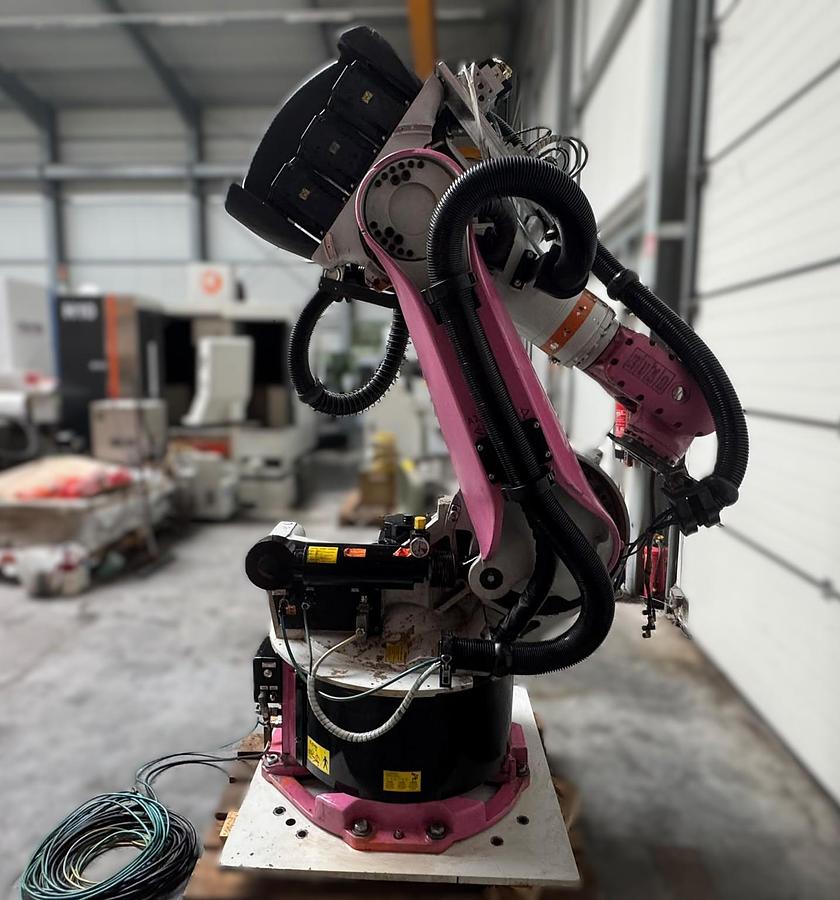 Gebraucht Ersatzteilträger - 2002 KUKA KR 200/3