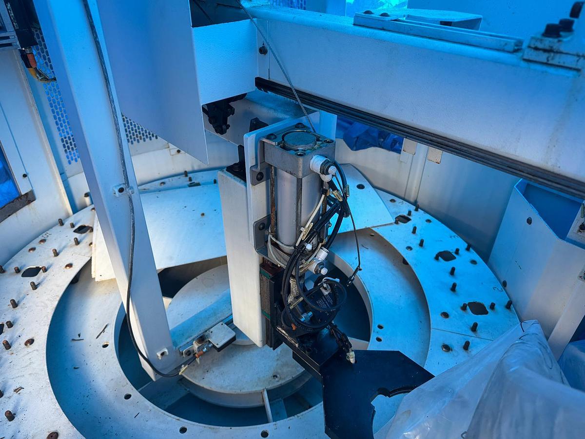 Gebraucht Ersatzteilträger MIKRON HSM 400 U