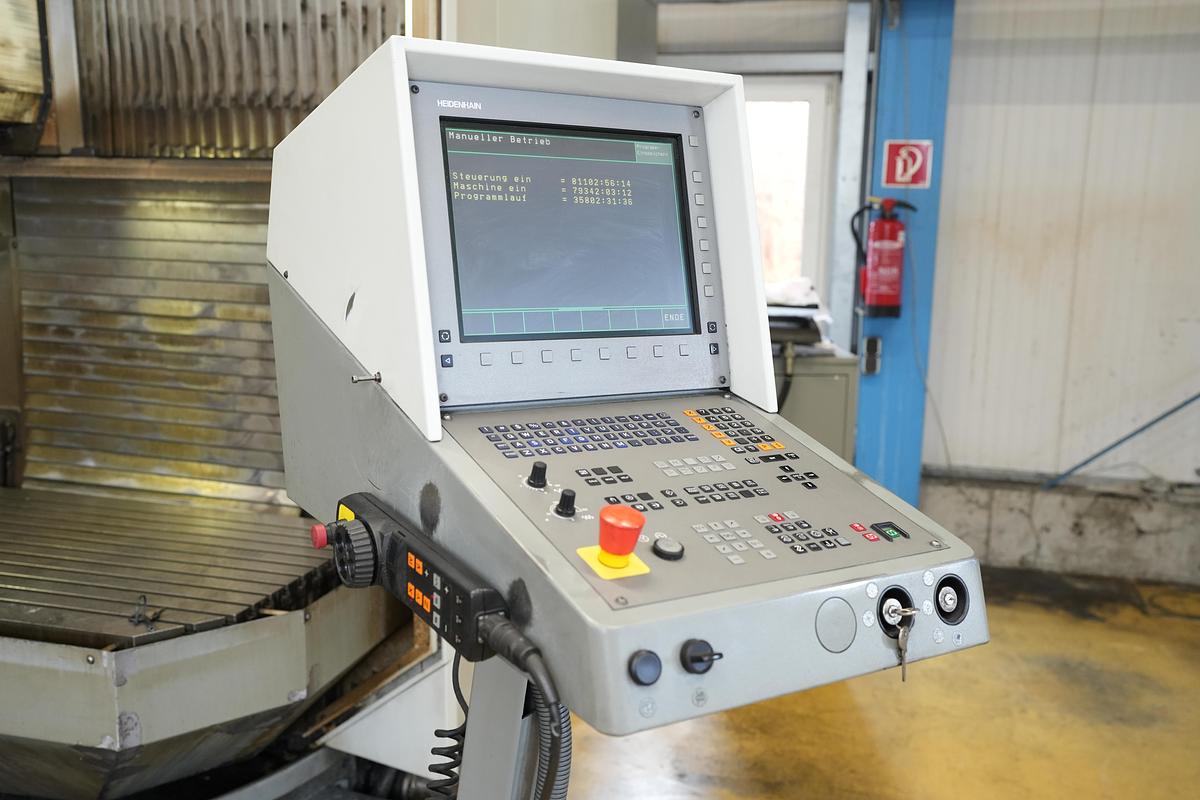 Gebraucht 2002 DECKEL-MAHO DMU 100 T