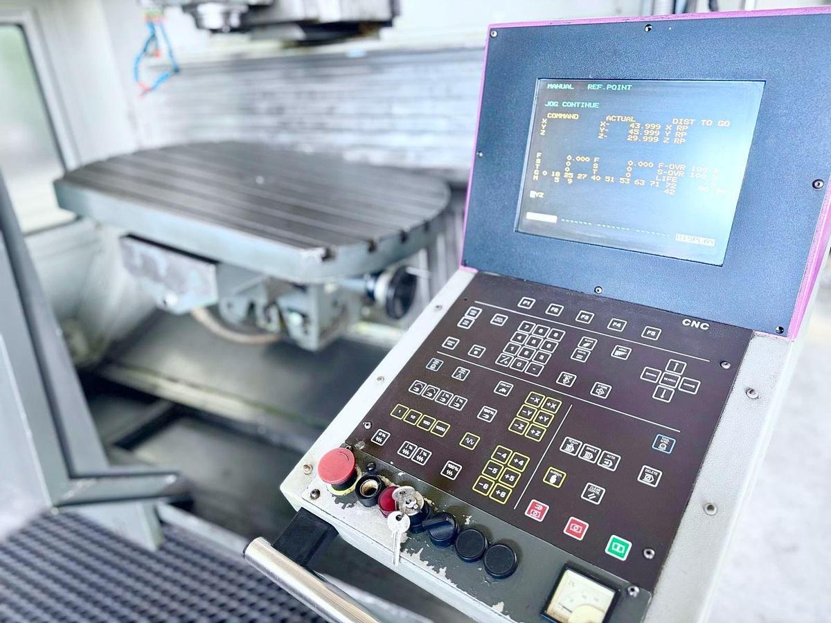 Gebraucht 1992 MAHO MH 1000 E