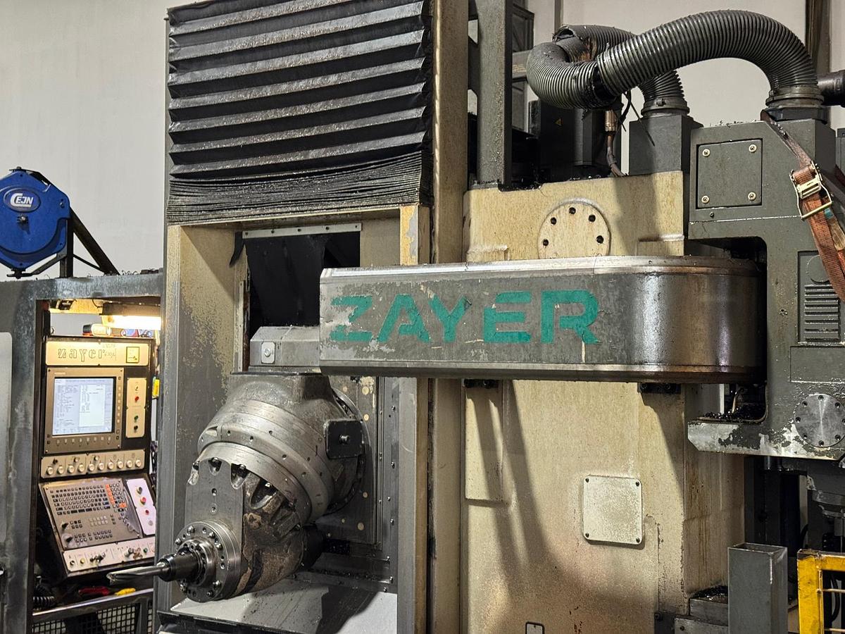 Gebraucht 2008 ZAYER 20 KCU