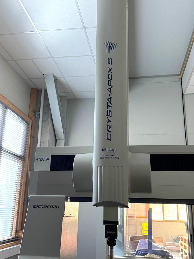 Gebraucht 2014 MITUTOYO Crysta-Apex S123010