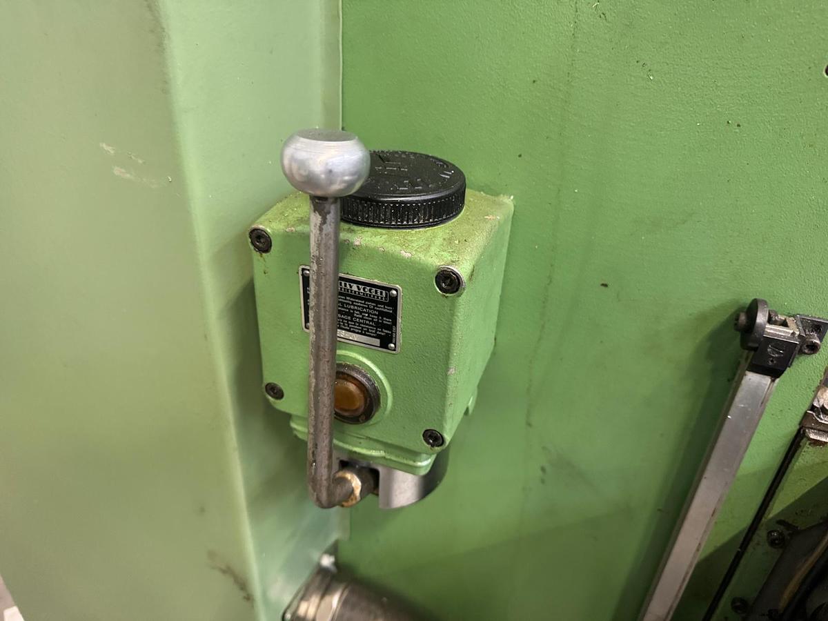 Gebraucht MAHO MH 300