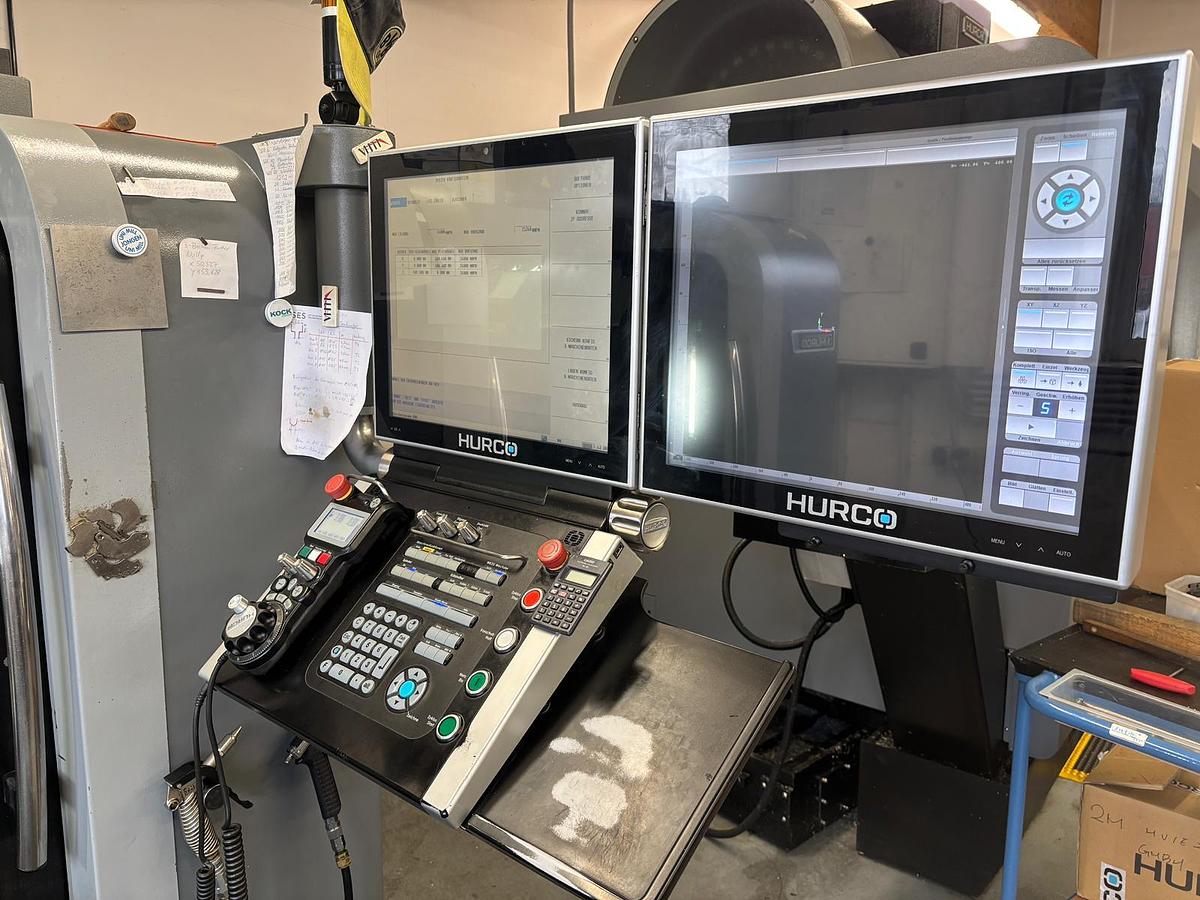 Gebraucht 2019 HURCO VM 10 iPLUS