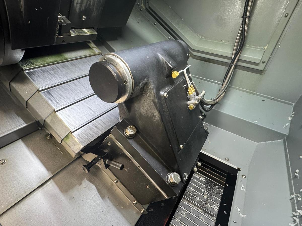 Gebraucht 2017 HURCO TMM8i