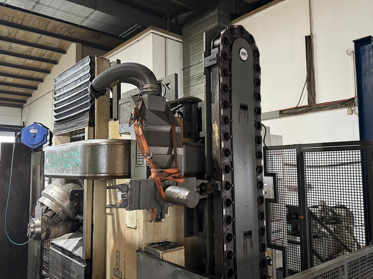 Gebraucht 2008 ZAYER 20 KCU