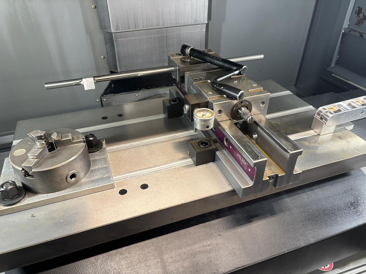 Gebraucht 2019 HURCO VM 10 iPLUS