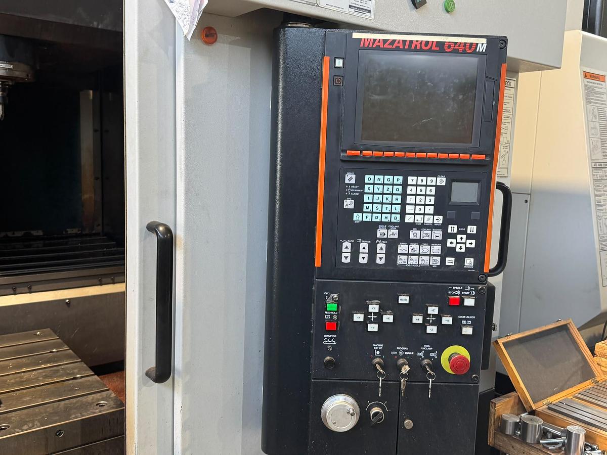 Gebraucht 2006 MAZAK VTC 300C II