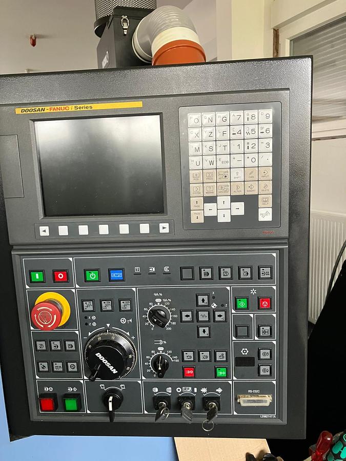 Gebraucht 2011 DOOSAN LYNX 220 LMA