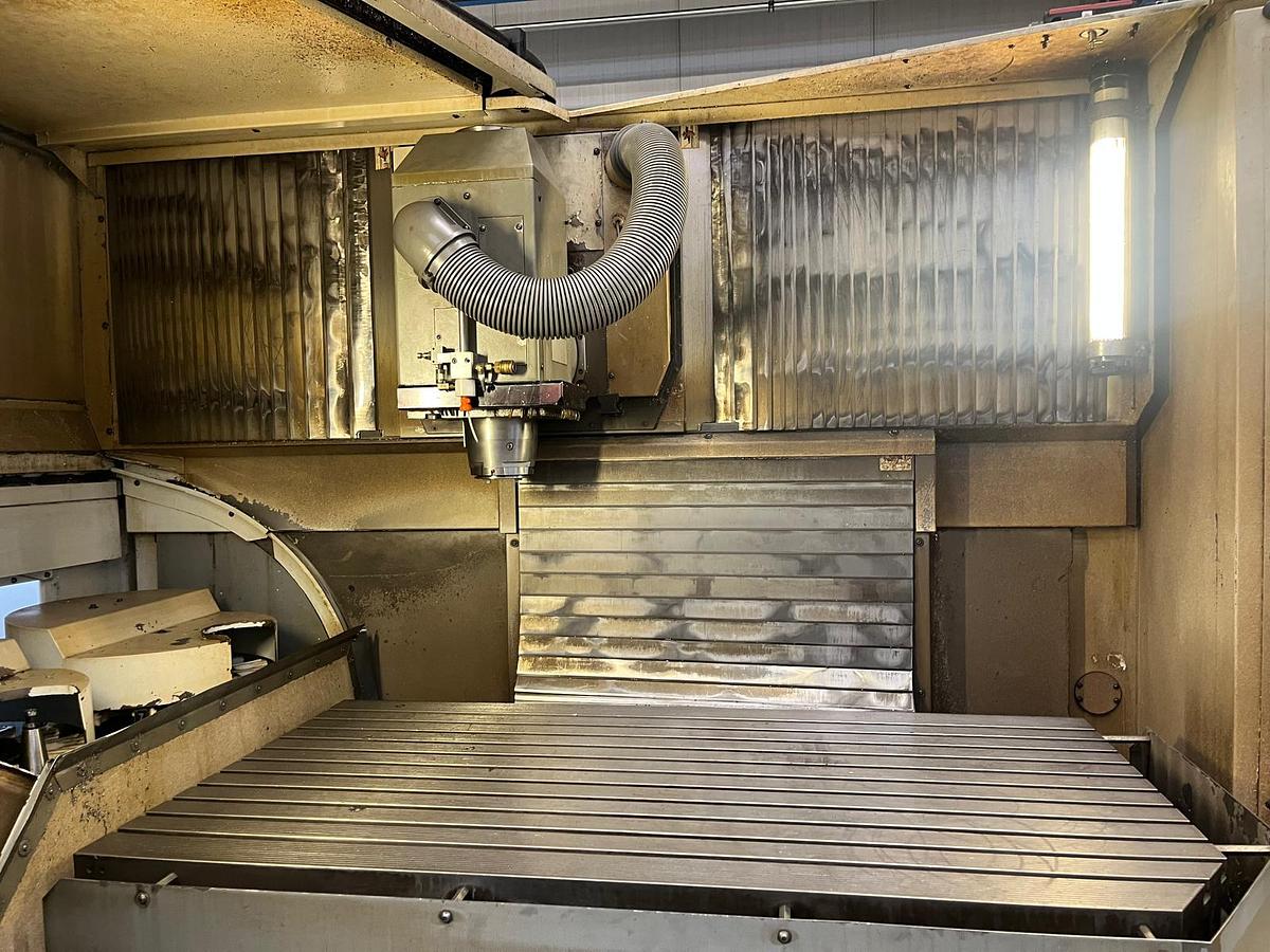 Gebraucht 2002 DECKEL-MAHO DMU 100 T