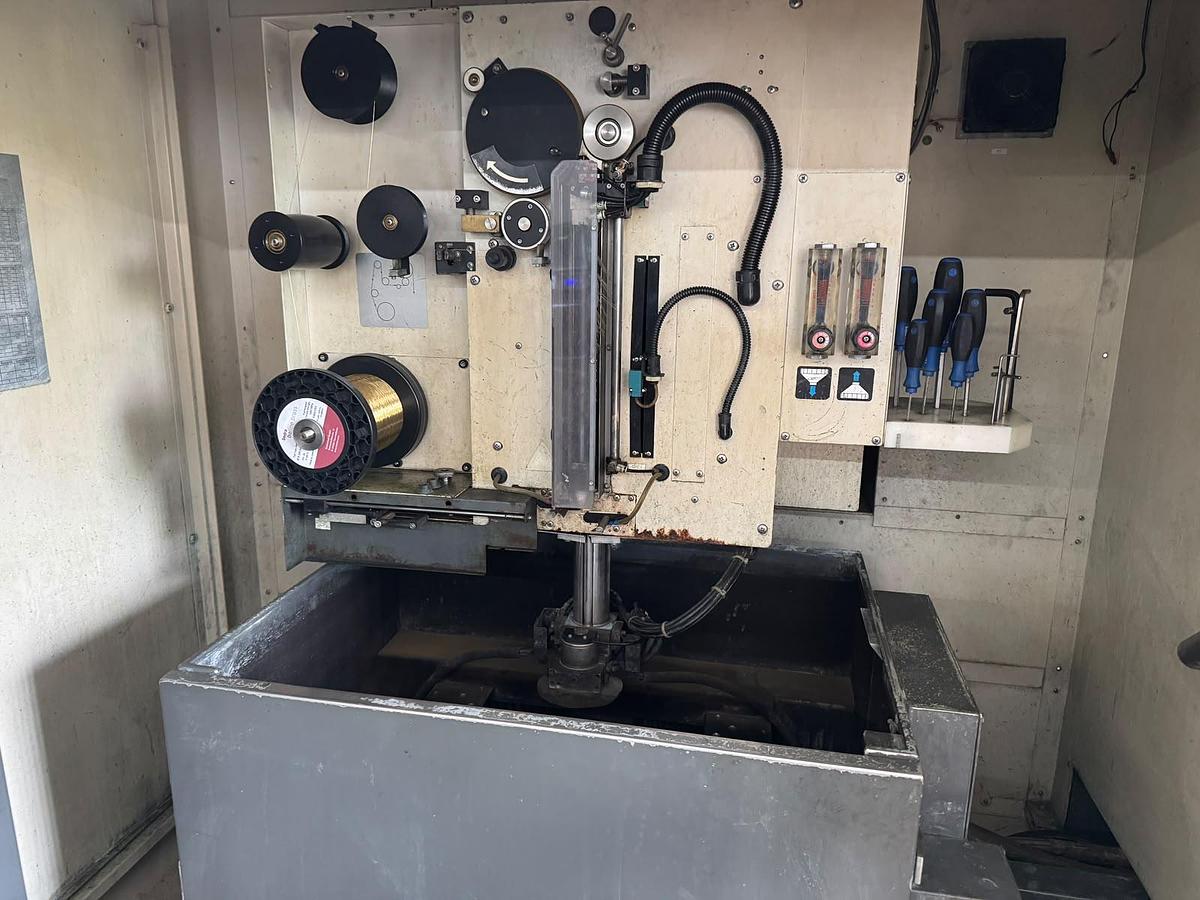 Gebraucht 1998 FANUC a-0C