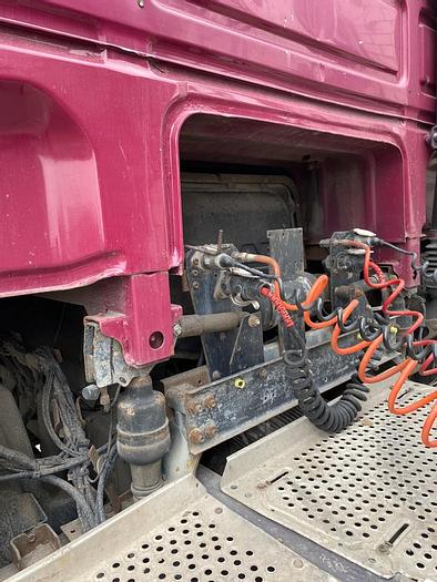 Gebruikt 2004 DAF XF 430, manual gear , hyraulic !