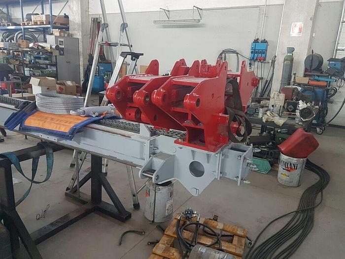 Ricondizionato Trivellatrice Comacchio MC 600