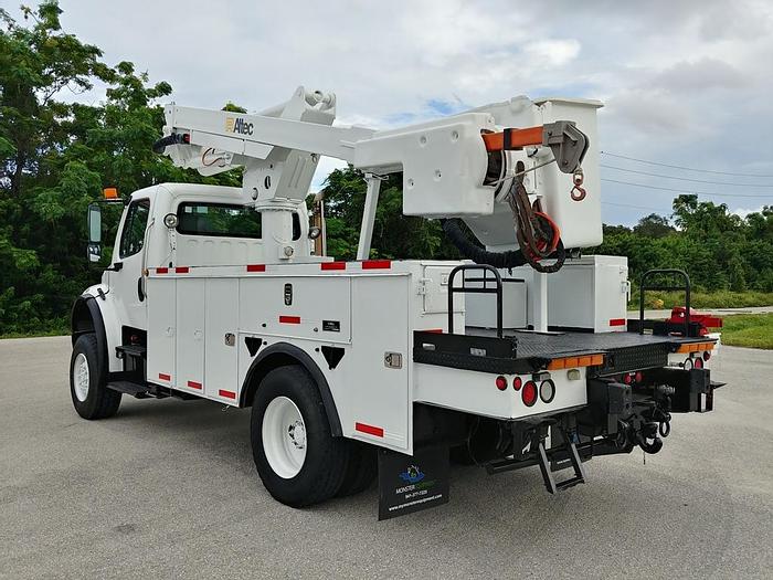Used Altec TA41M 46 ft Articulating & Telescopic Material Handling Bucket Boom on 2009 Freightliner - G6484