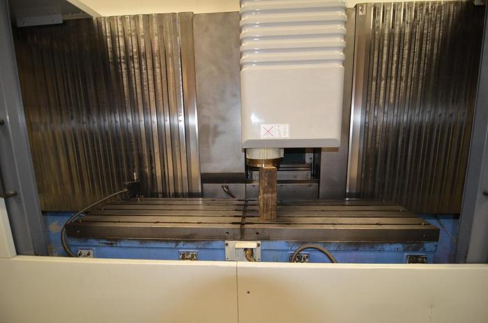 Used MV14 - Mazak VTC-200C II