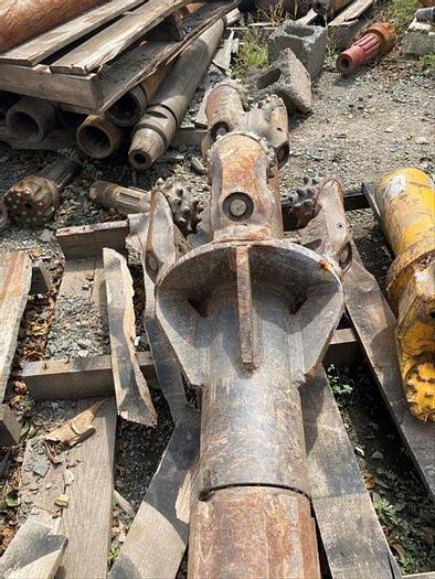 Used 15" Roller 5-Cone Hole Opener 8-3/4" Tricone Bit