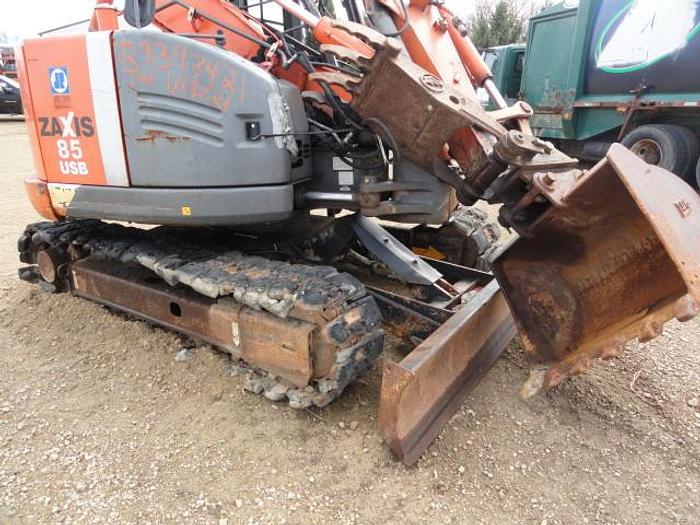 Used 2013 Hitachi ZX85USB-3