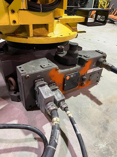 Used 2013 FANUC R2000IB/250F WITH R30IA CONTROLLER