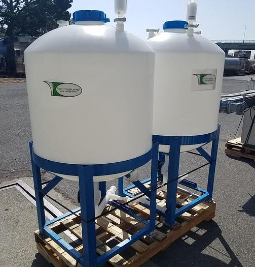 Used Tank, 100 Gallon, PET, 32" x 28", DT/DB #S743148