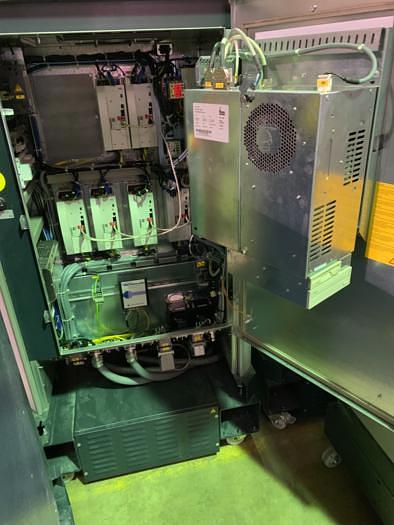 Used 2006 KUKA KR6 ARC 6 AXIS CNC ROBOT