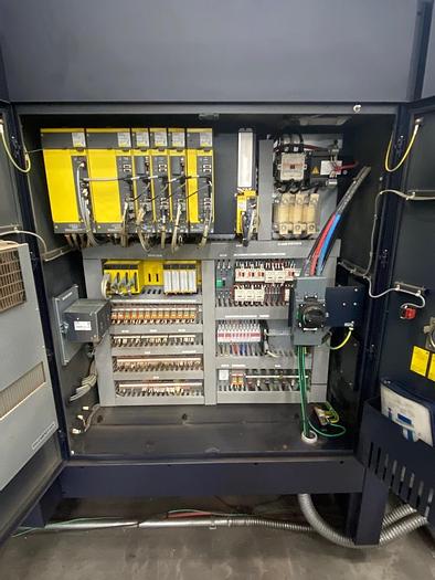 Used Hwacheon HT450BL YSMC CNC Turning Center 7 Axis