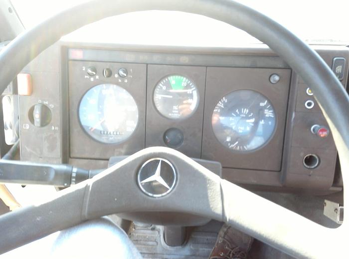 Usado 1987 MERCEDES-BENZ 1320 Intercooler tipper