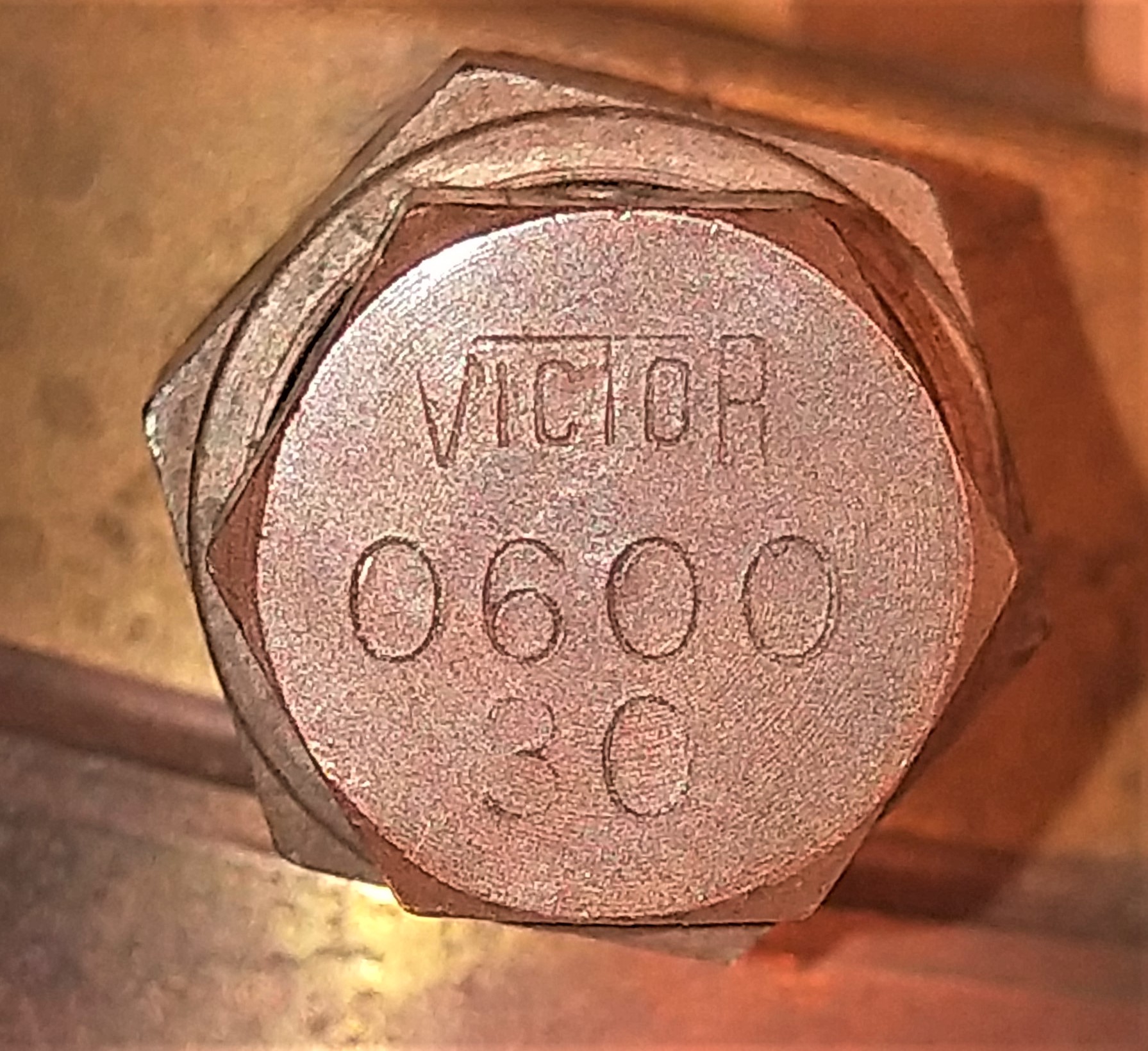 Used Victor SR-201 Acetylene Gas Regulator - CGA 296