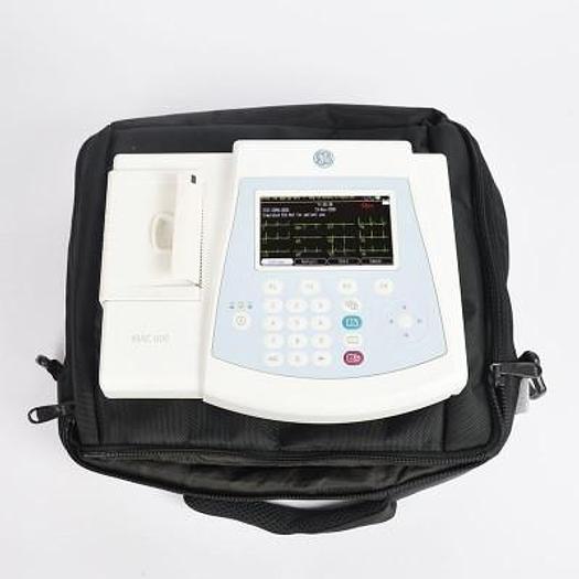 Usato UNITÉ ECG GENERAL ELECTRIC MAC 600 AVEC SON SAC DE TRANSPORT