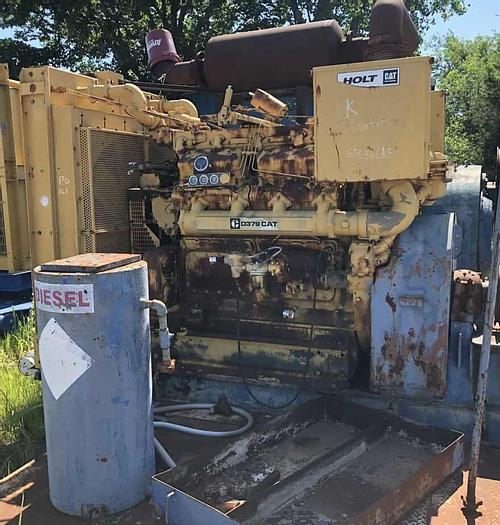 Used F-800 Continental Emsco Triplex powered by D-379 CAT Conventional Belt Drive Skid Mount