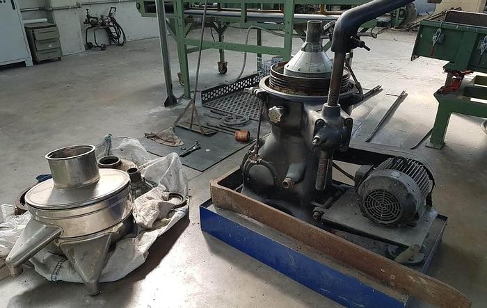 Used Separatori centrifughi per olio,  Alfa-Laval RA19 e RA12