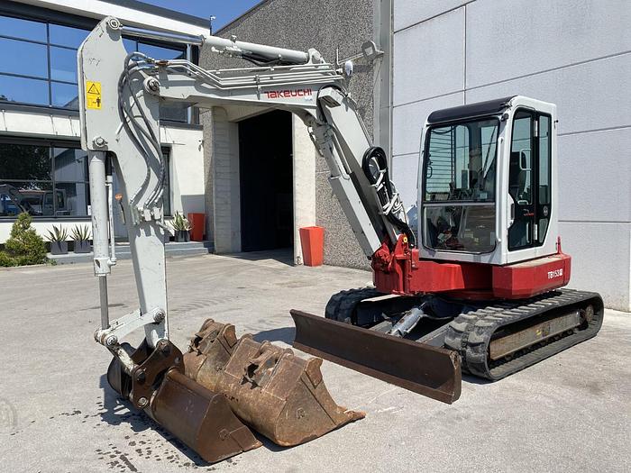 Usato 2015 TAKEUCHI TB 153FR