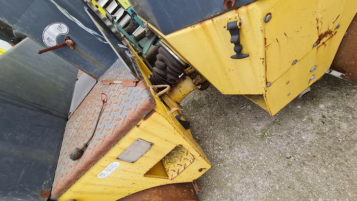 Usato 2004 Rullo Compattatore, BOMAG modello BW 135 AD