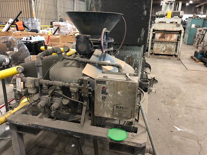 Used RFI REFRACTORY MIXER