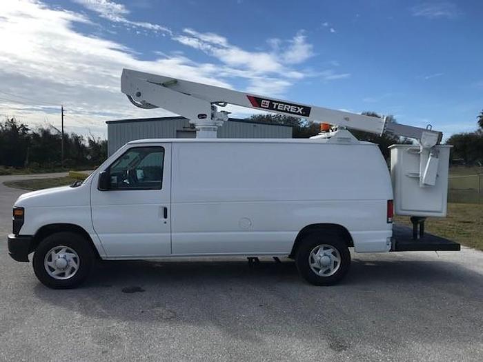 Used 2013 Ford E350 Terex HiRanger NT29 34ft Bucket Truck