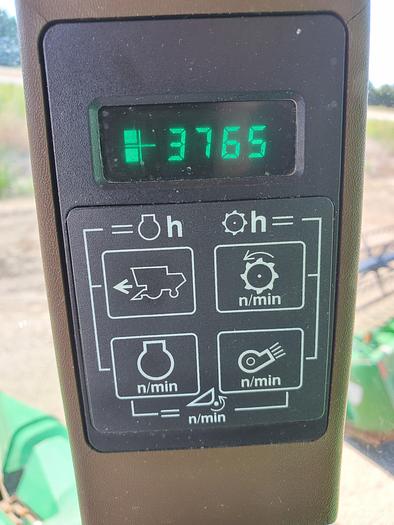 Used John Deere 9600 Combine w/ Corn + Grain Heads