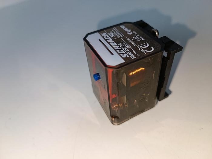 8 Stück Leistungsrelais, RM839024, Schrack neuwertig