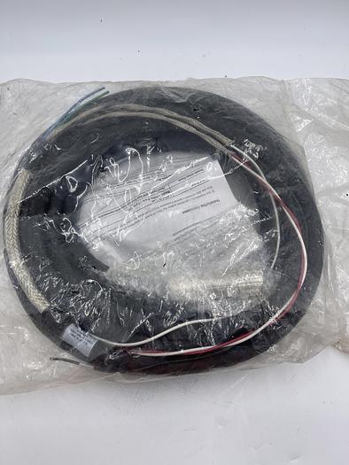 Allen Bradley 2090-XXNPMF-16S09 9M16GA P/CBL