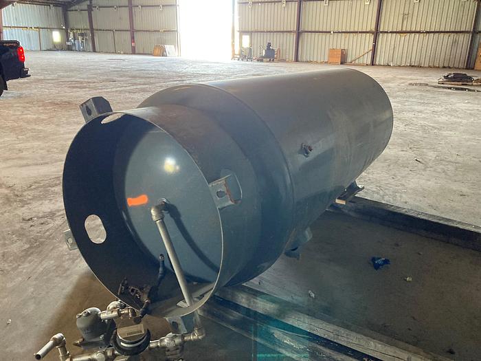 Used Used Steel Fab. Approximately 900 gallon carbon steel vertical air receiver