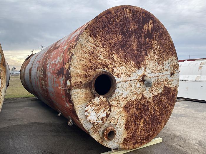 Used Used approximately 20,000 gallon vertical carbon steel storage tank
