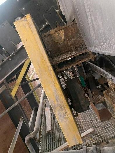 Used Used Inclined conveyor