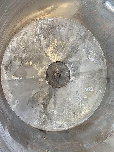 Used Used Gaston County approximately 2800 gallon 304L stainless steel vertical tank