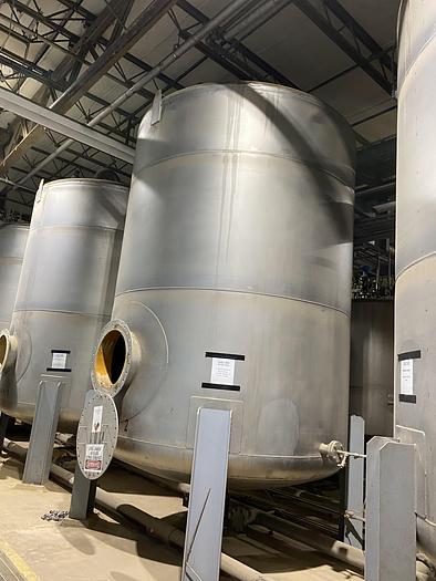 Used Used Gaston County approximately 8000 gallon 304 stainless steel vertical tank