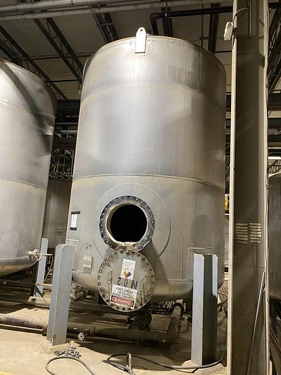Used Used Gaston County approximately 8000 gallon 304 stainless steel vertical tank