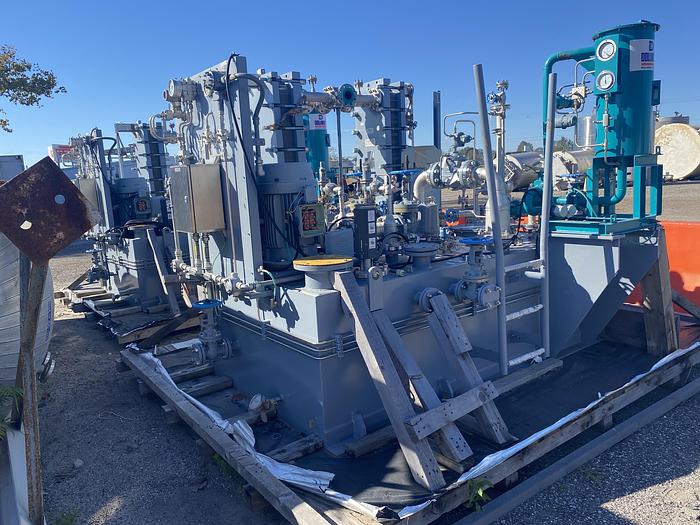 Unused Tubinsud S.R.L. 1000 gallon lube oil system