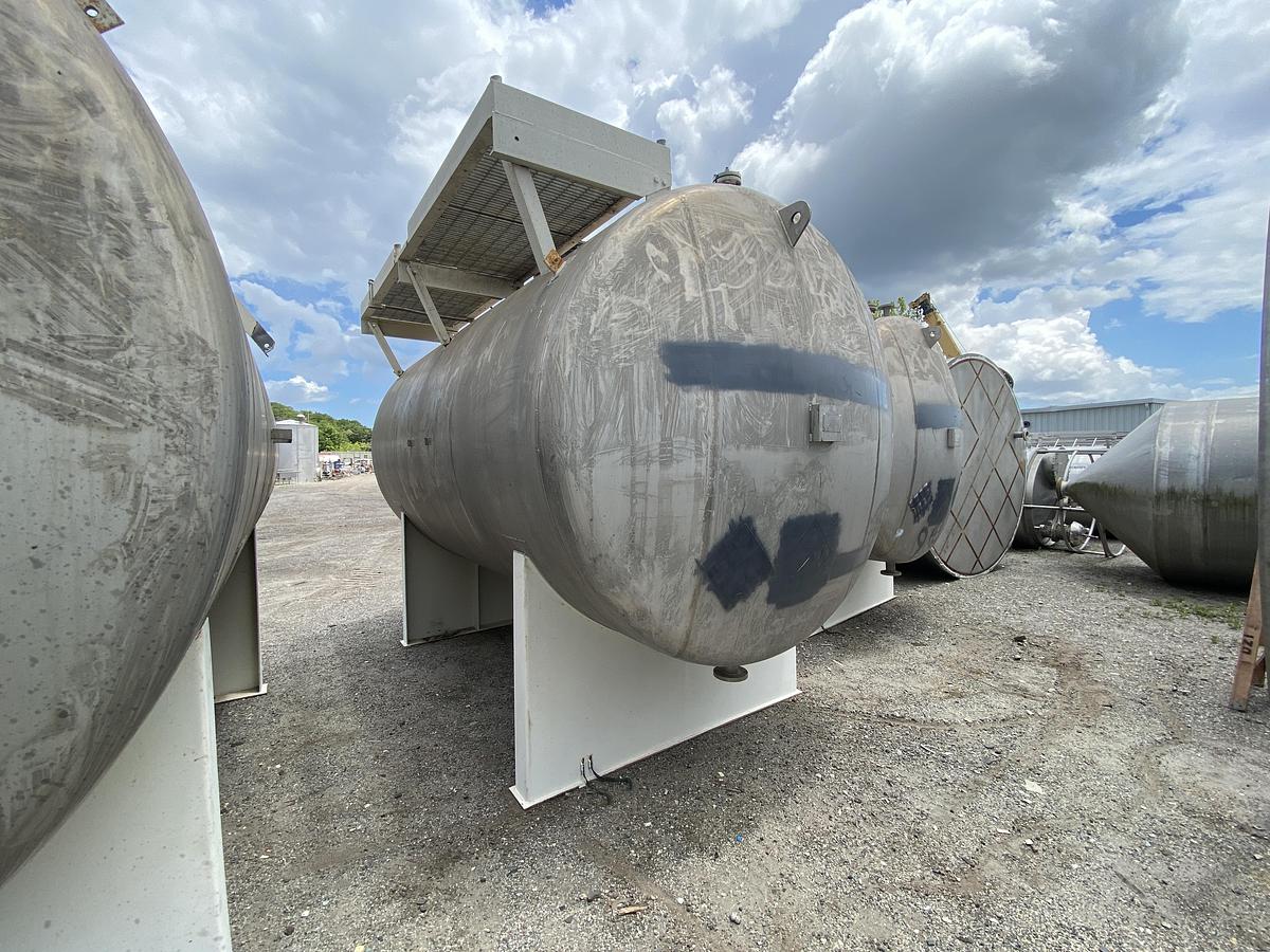 Used Used Industrial Metal Works Inc.  approximately 4500 gallon stainless steel horizontal storage tank