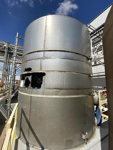 Used Used approximately 10,000 gallon vertical stainless steel storage tank