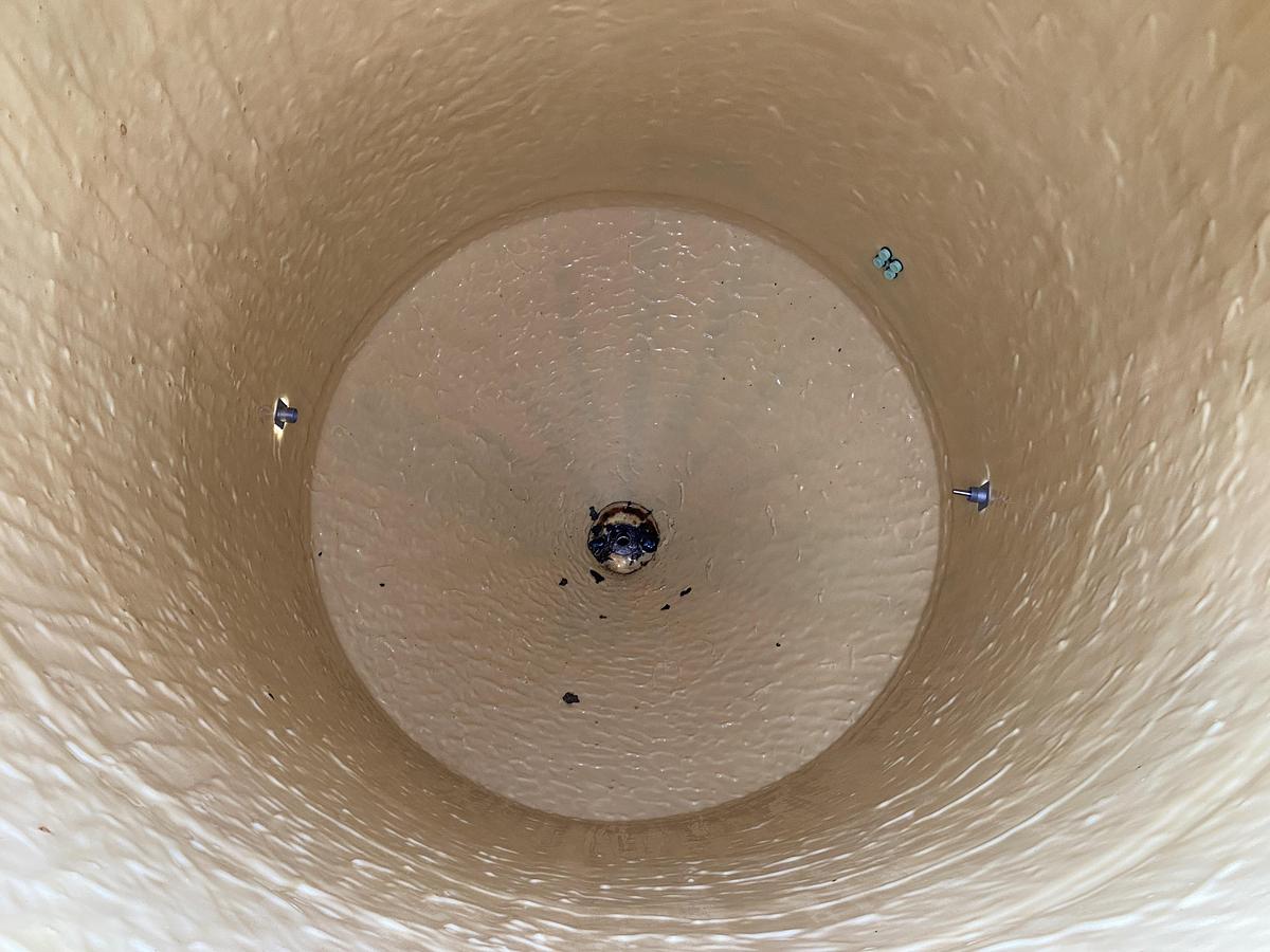 Used Used approximately 5400 gallon Poly Tank